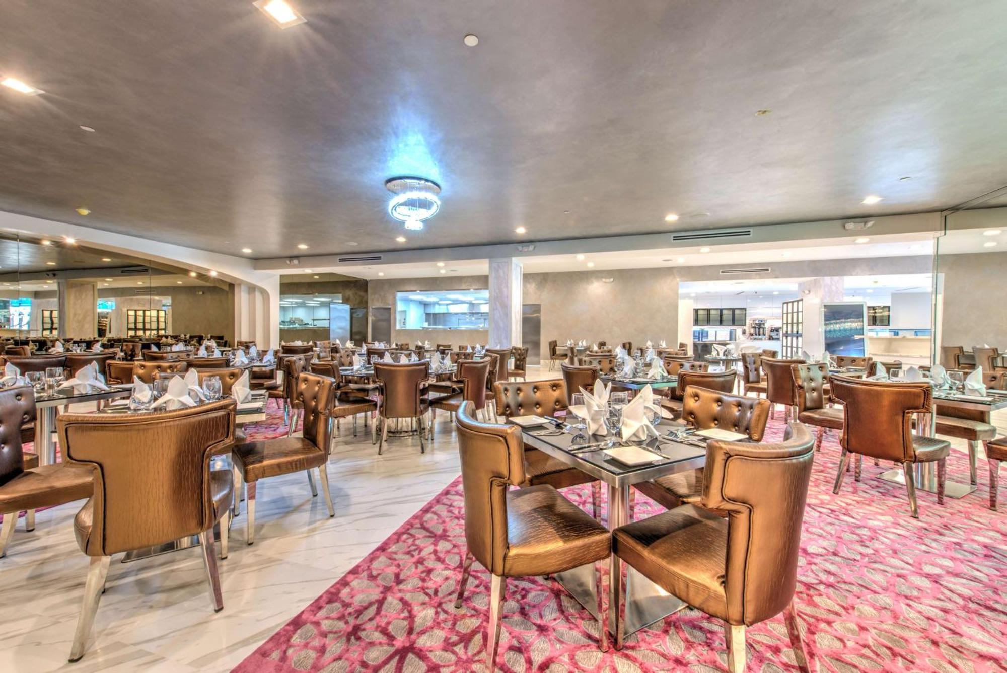 Doubletree By Hilton Houston Brookhollow Exterior photo