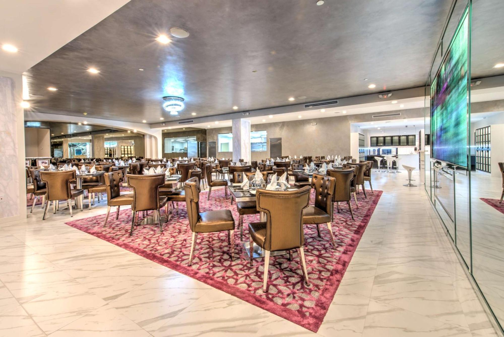 Doubletree By Hilton Houston Brookhollow Exterior photo