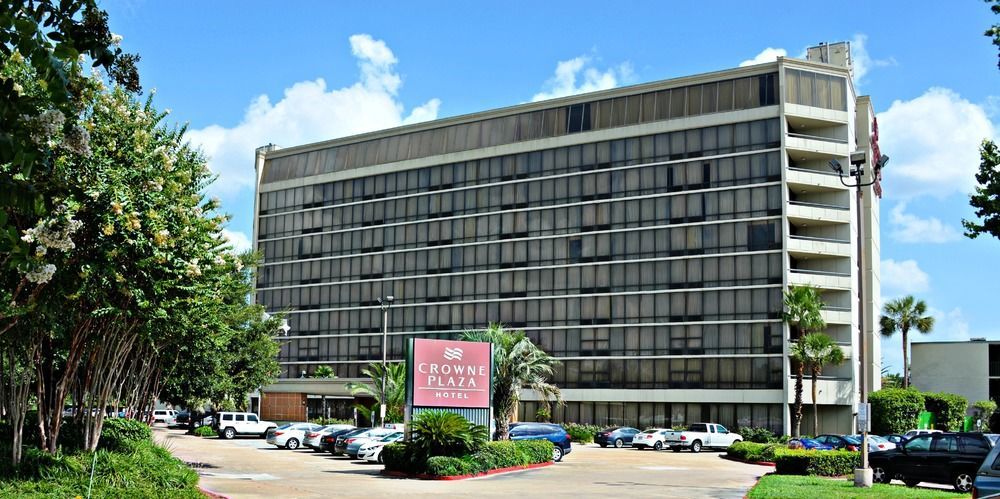 Doubletree By Hilton Houston Brookhollow Exterior photo
